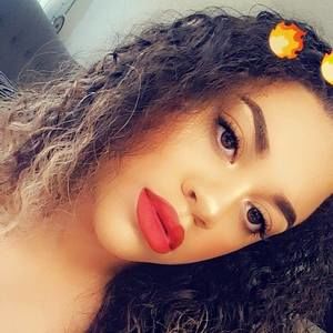 Meet your Posher, Jade